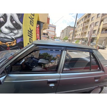 RENAULT - 9/11 BROADWAY